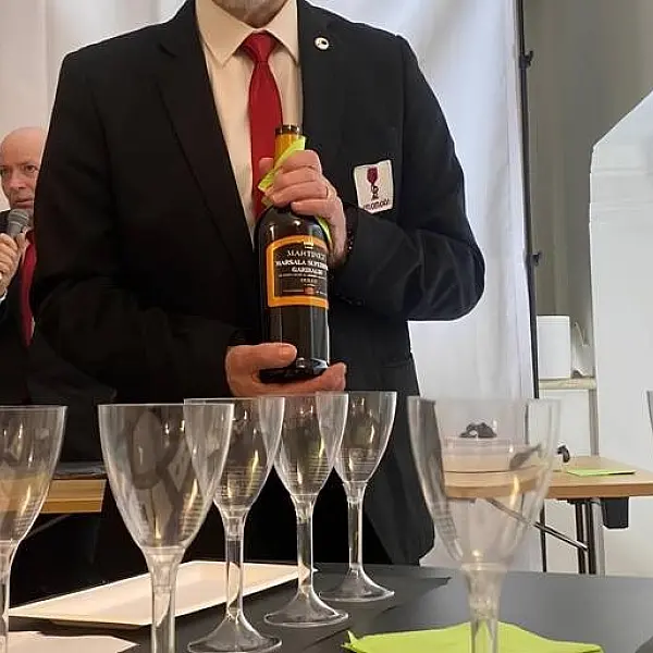 Degustazione Enonote - Tra note e gusto Degustazione Enonote - Tra note e gusto